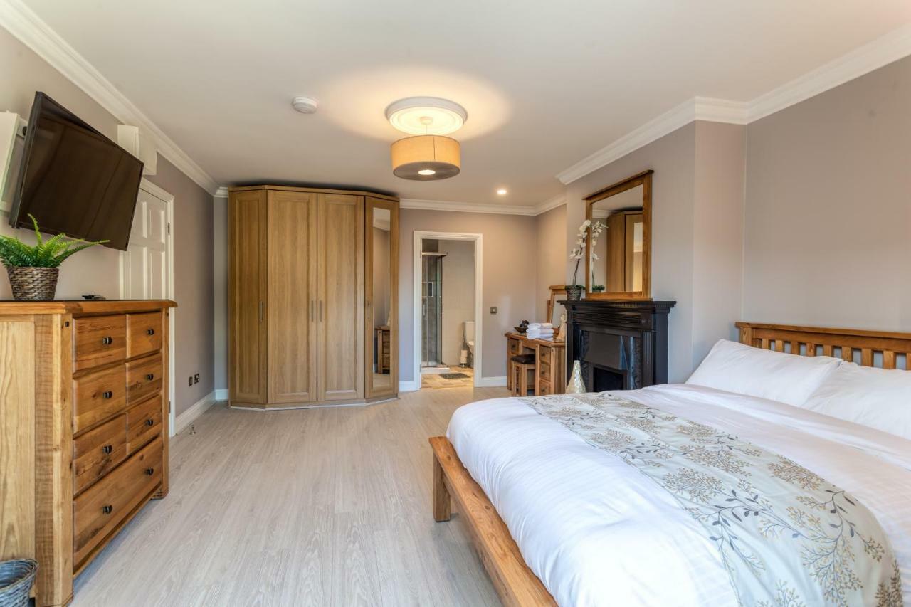 Hotel Tintawn House Sandyford Exteriér fotografie